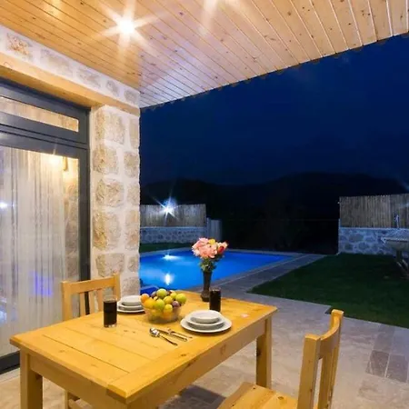 Kaskalkan Heatedpool Sheltered Honeymoon Villa