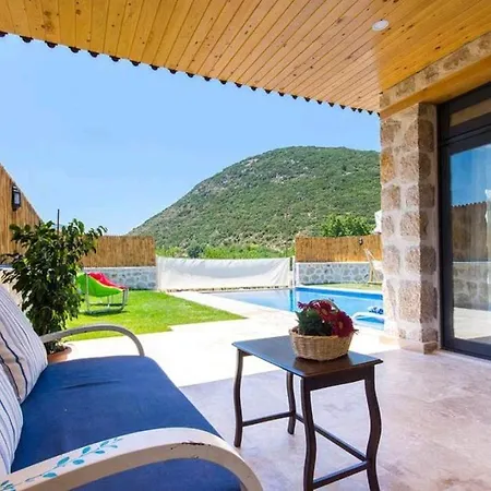 Kaskalkan Heatedpool Sheltered Honeymoon Villa Bezirgan